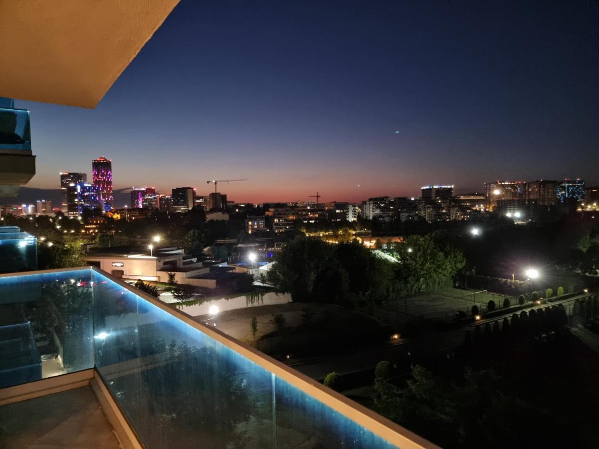 Grand Look & Best Location For Business On Bukarest Exterior foto