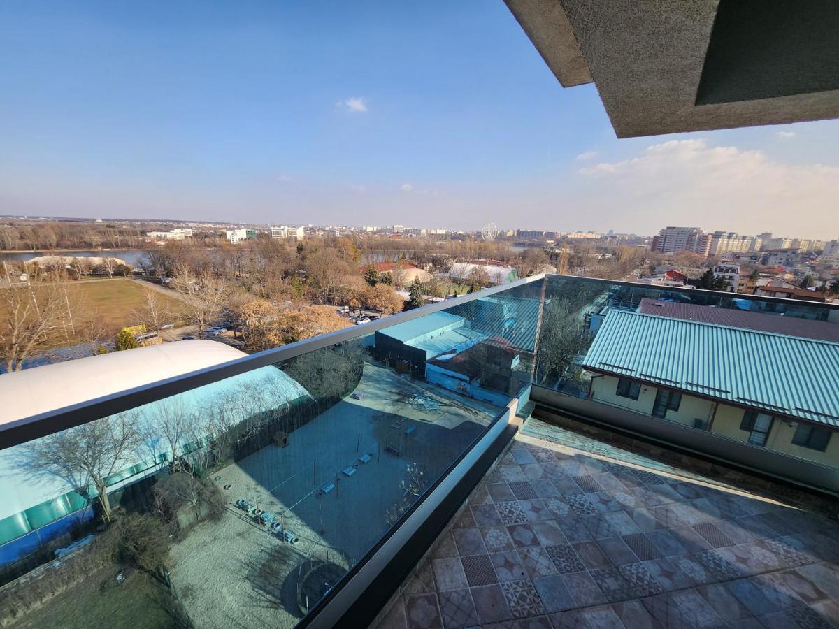 Grand Look & Best Location For Business On Bukarest Exterior foto